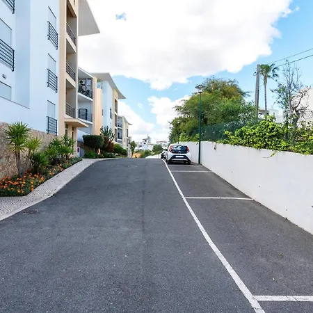 Bnb Homes Ocean View Apartment With Relax Terrace, 2 Swimming Pools & Tennis Court Albufeira Exterior photo